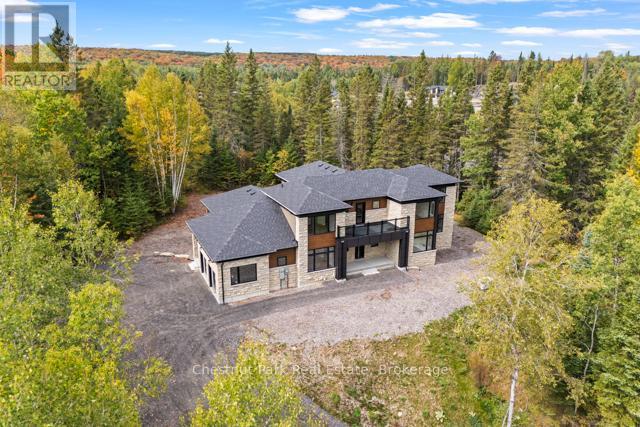 87 - 1019 Pondview Court, Lake Of Bays (Franklin), Ontario  P1H 2J6 - Photo 1 - X12441767