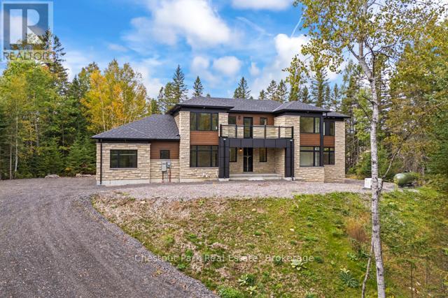 87 - 1019 Pondview Court, Lake Of Bays (Franklin), Ontario  P1H 2J6 - Photo 2 - X12441767