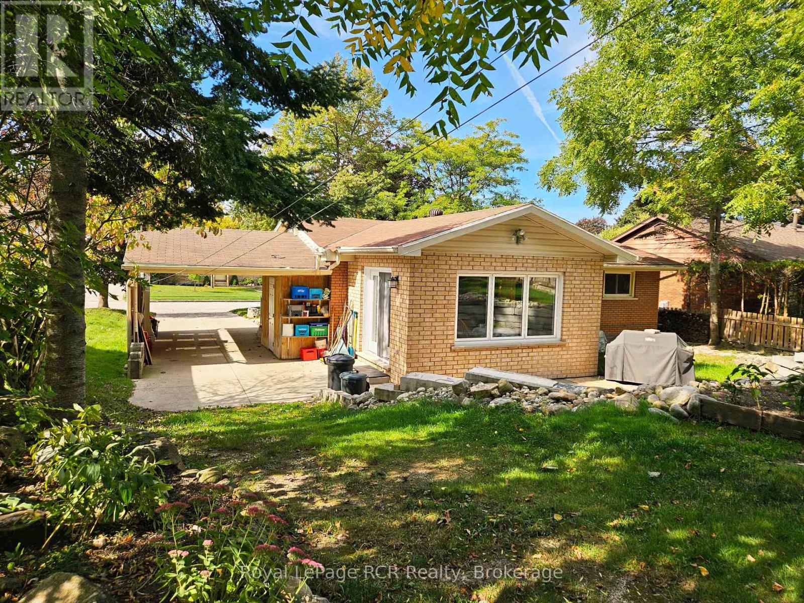 321 8th Avenue E, Owen Sound, Ontario  N4K 3A3 - Photo 3 - X12441784