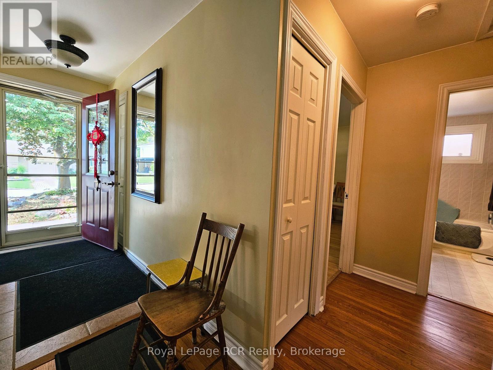 321 8th Avenue E, Owen Sound, Ontario  N4K 3A3 - Photo 4 - X12441784
