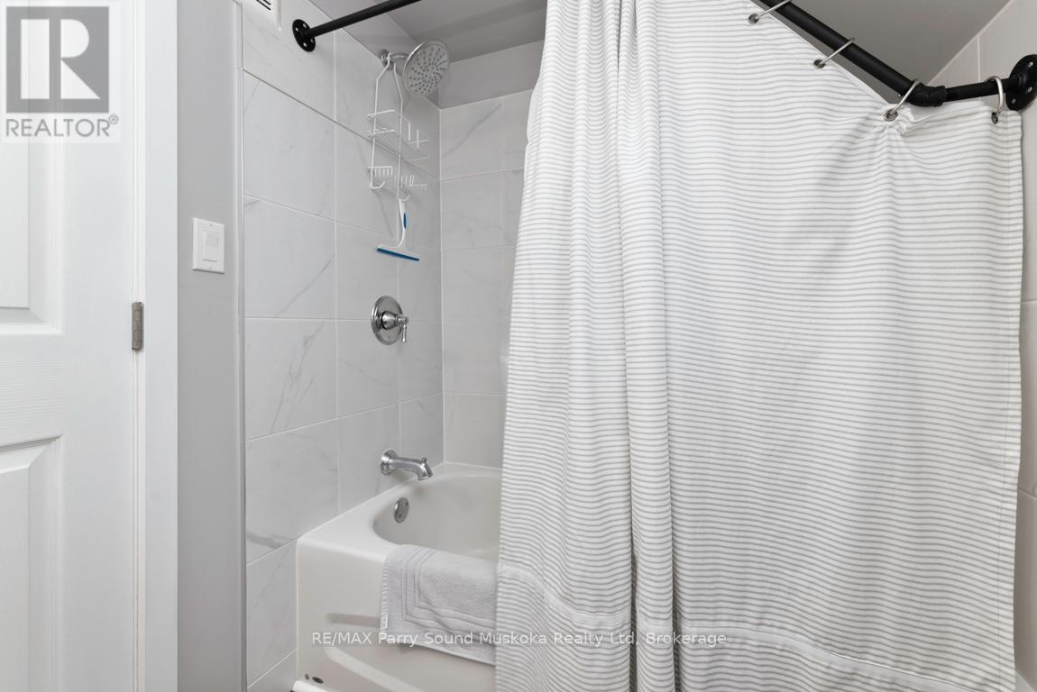 247 Blue Jay Road, French River, Ontario  P0M 2N0 - Photo 25 - X12441787