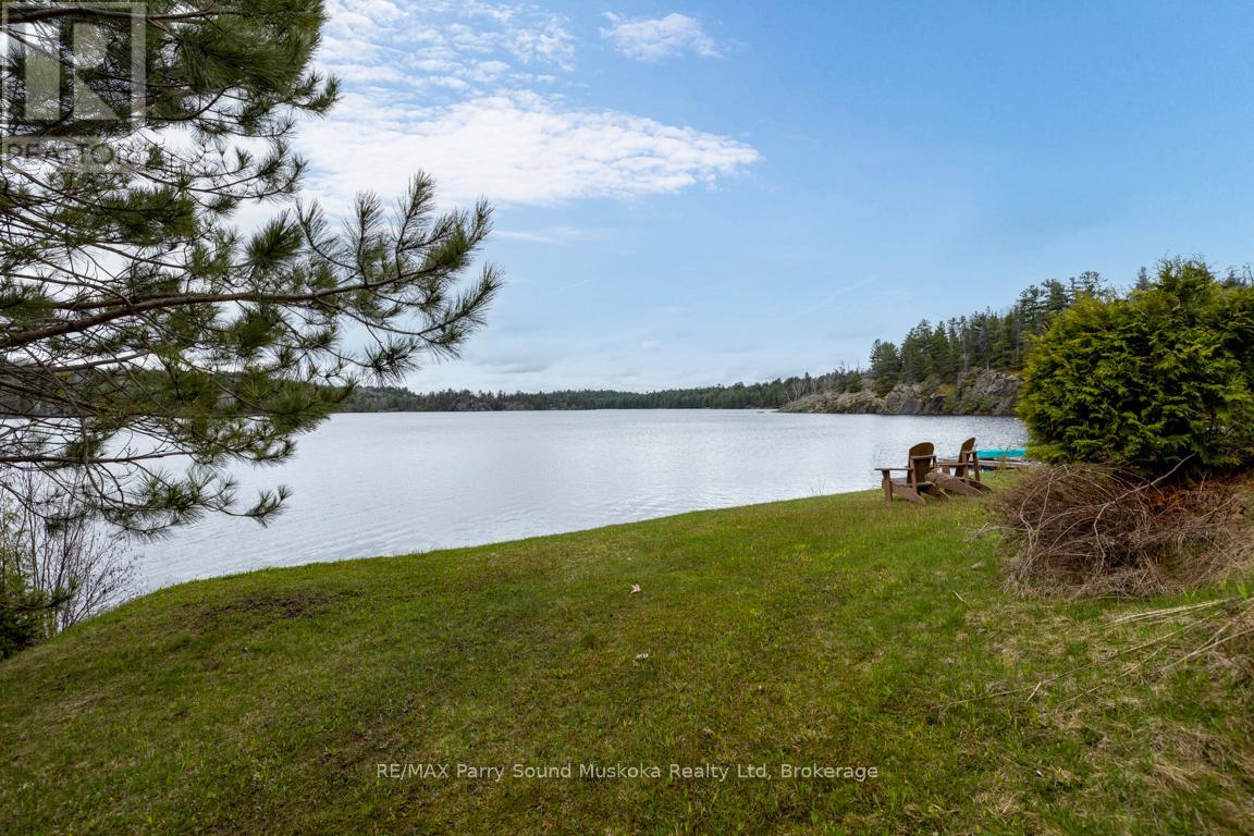 247 Blue Jay Road, French River, Ontario  P0M 2N0 - Photo 3 - X12441787