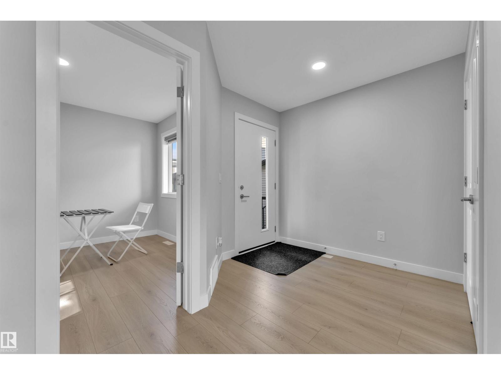 407 30 Av Nw, Edmonton, Alberta  T6T 2V7 - Photo 8 - E4460129