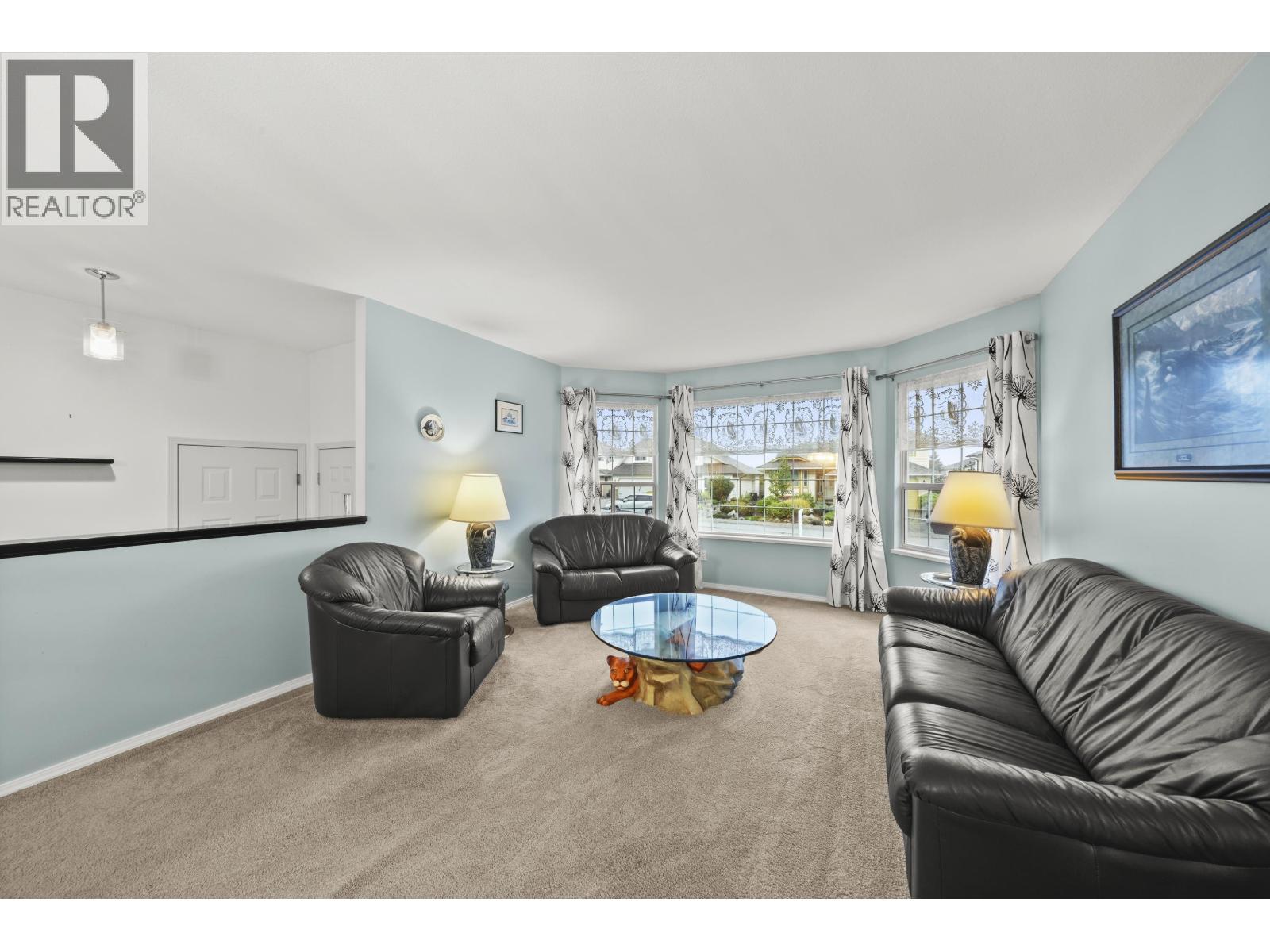 19607 Somerset Drive, Pitt Meadows, British Columbia  V3Y 2L4 - Photo 4 - R3054291