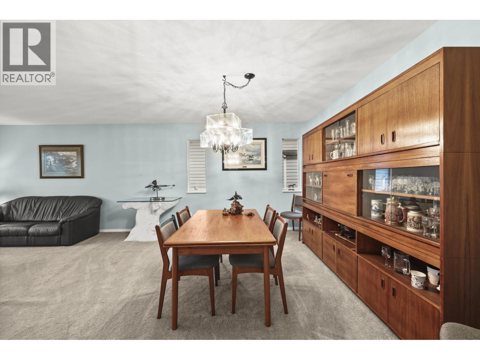19607 Somerset Drive, Pitt Meadows, British Columbia  V3Y 2L4 - Photo 6 - R3054291