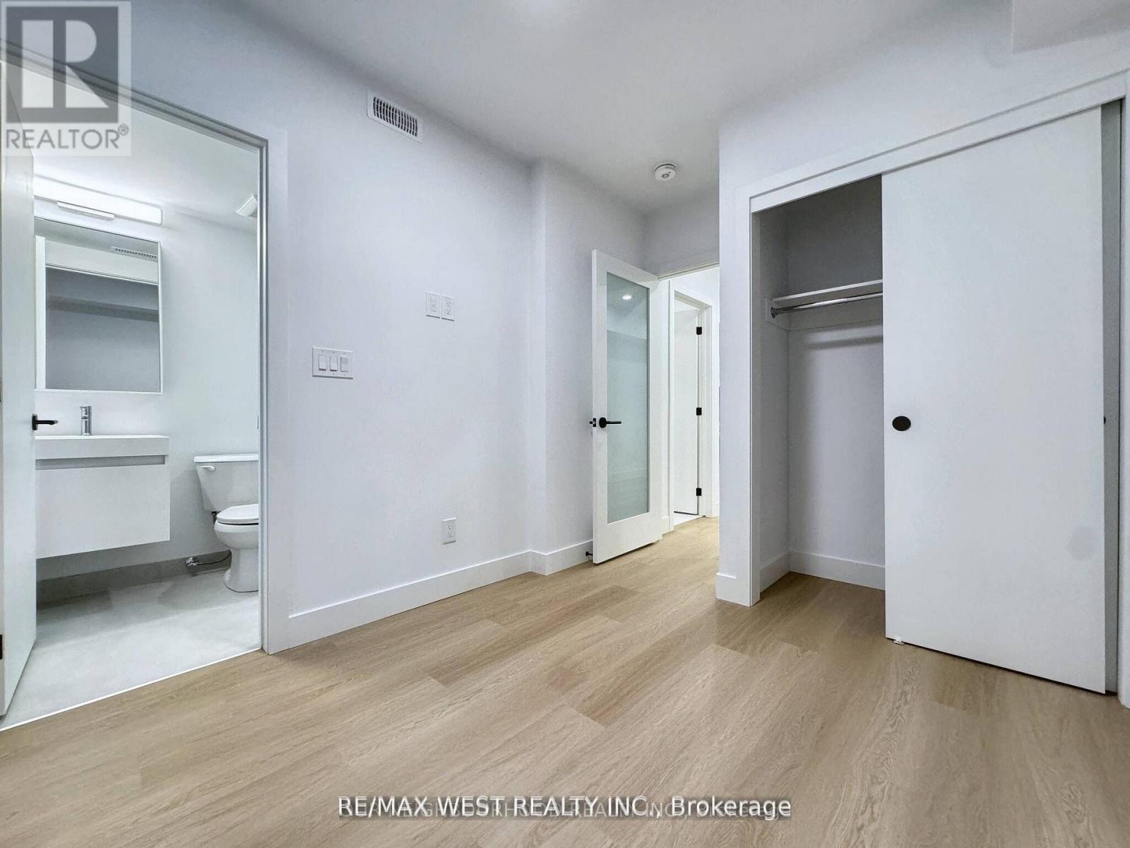 A - 47 Morningside Avenue, Toronto, Ontario  M6S 1C6 - Photo 14 - W12441716