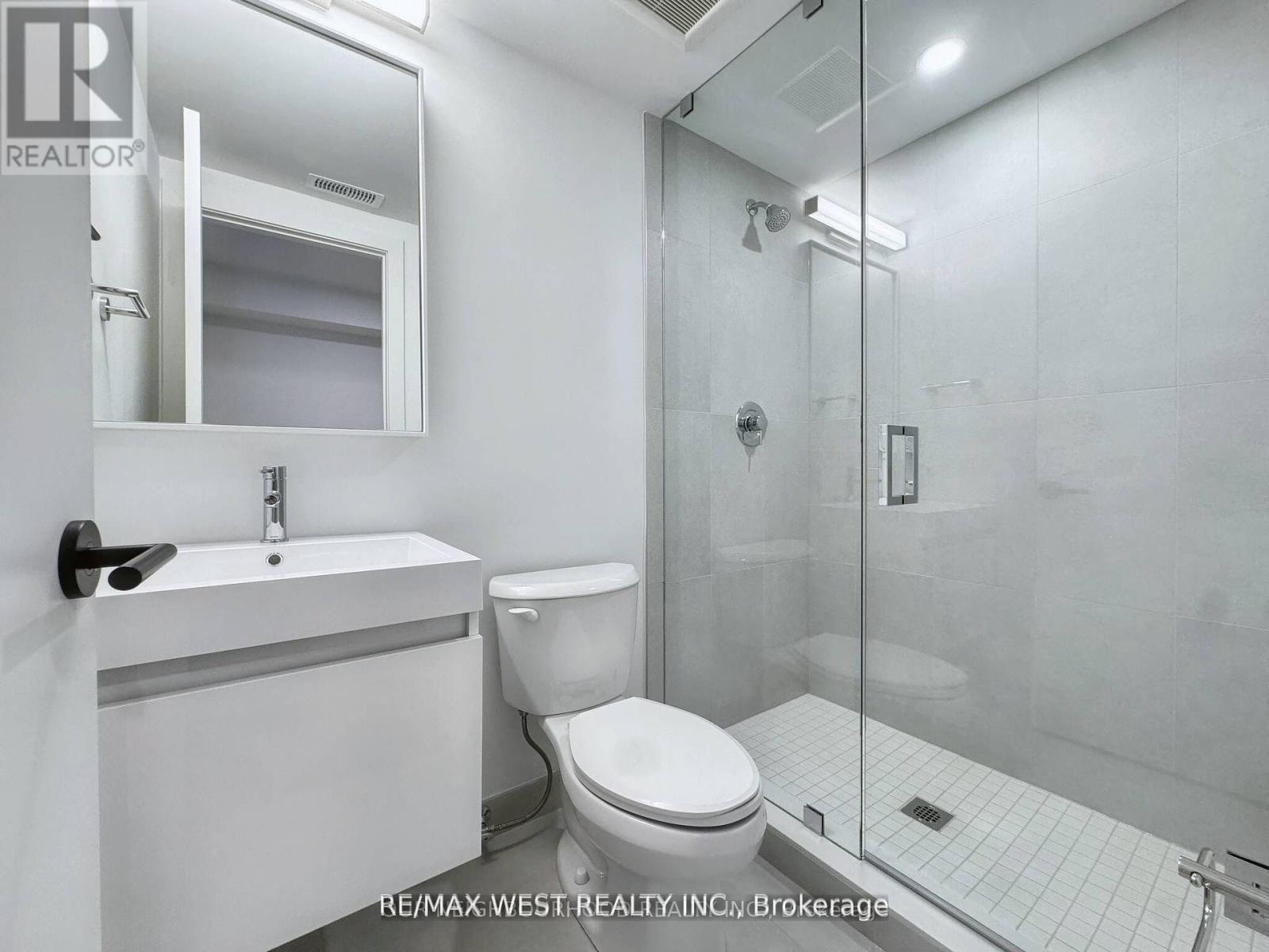 A - 47 Morningside Avenue, Toronto, Ontario  M6S 1C6 - Photo 15 - W12441716