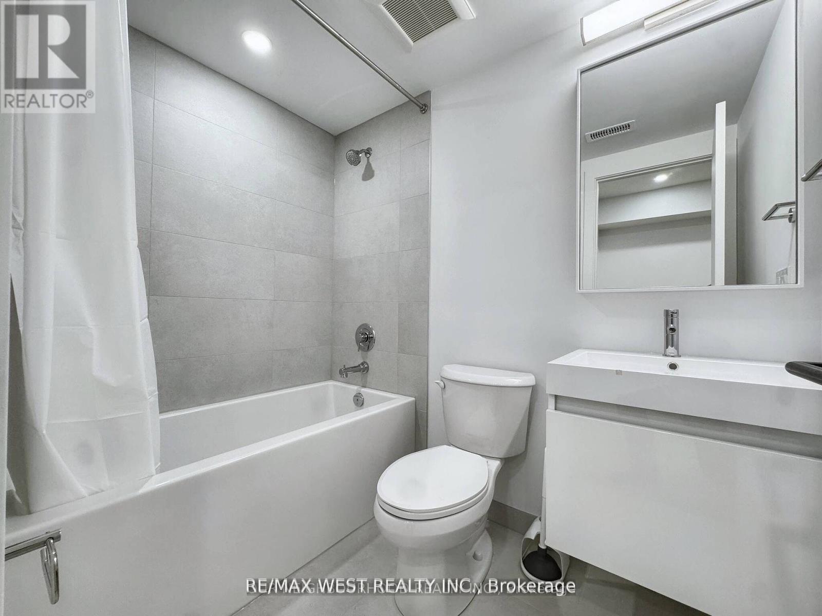 A - 47 Morningside Avenue, Toronto, Ontario  M6S 1C6 - Photo 16 - W12441716