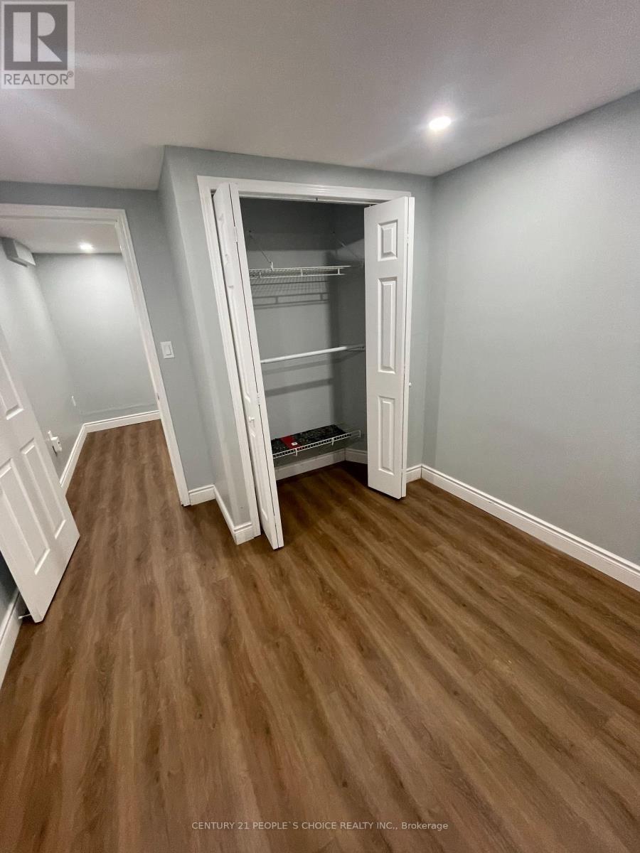 Lower - 169 Willow Park Drive, Brampton, Ontario  L6R 2N1 - Photo 15 - W12441717