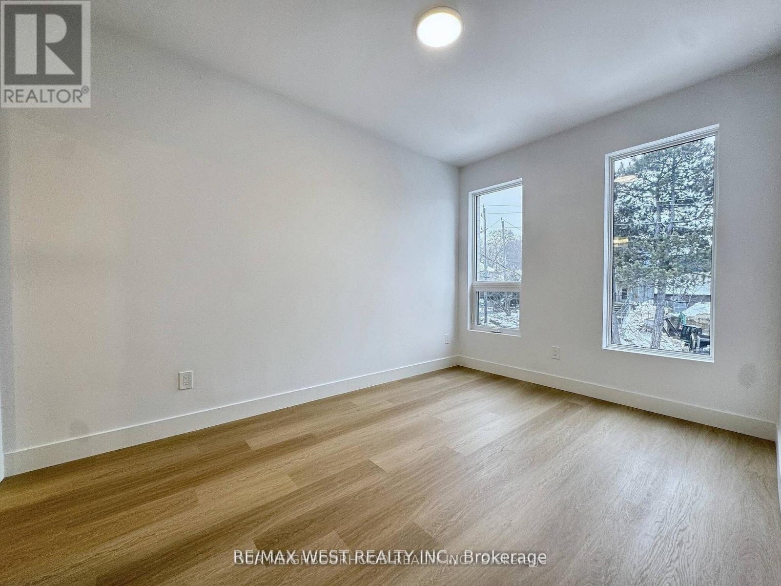 B - 47 Morningside Avenue, Toronto, Ontario  M6S 1C6 - Photo 16 - W12441719
