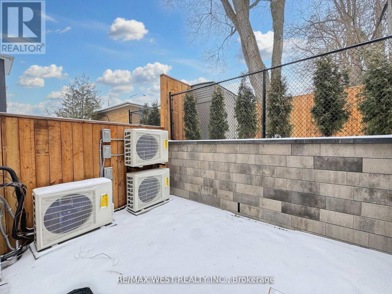 B - 47 Morningside Avenue, Toronto, Ontario  M6S 1C6 - Photo 22 - W12441719