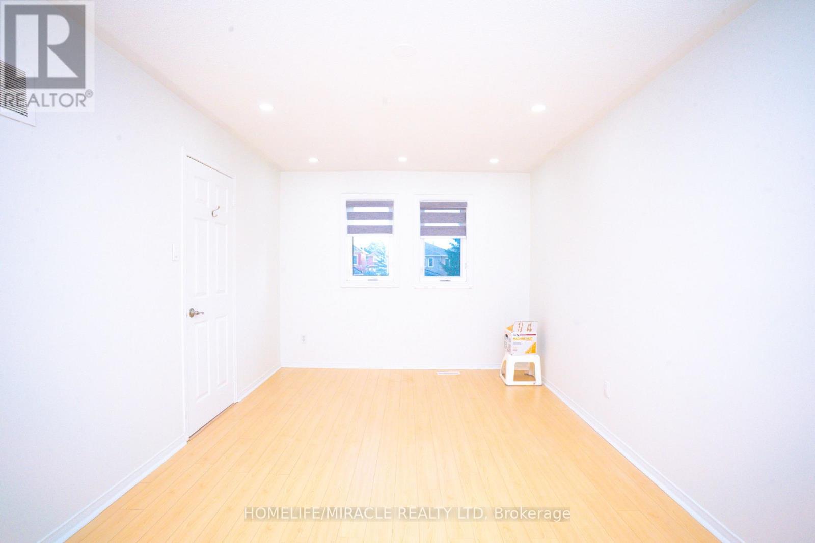 27 Killaloe Crescent, Halton Hills, Ontario  L7G 5N2 - Photo 29 - W12441720