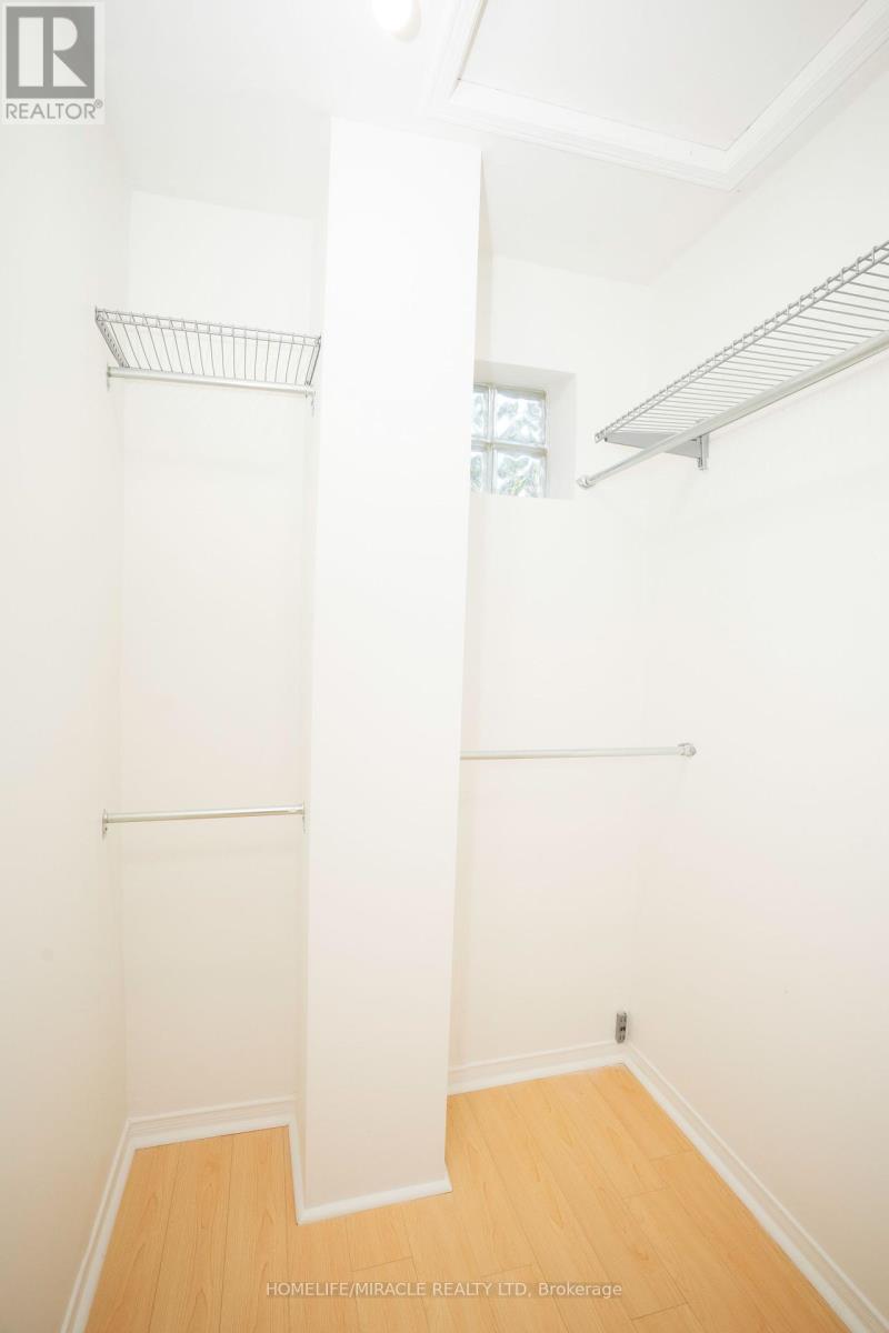 27 Killaloe Crescent, Halton Hills, Ontario  L7G 5N2 - Photo 42 - W12441720
