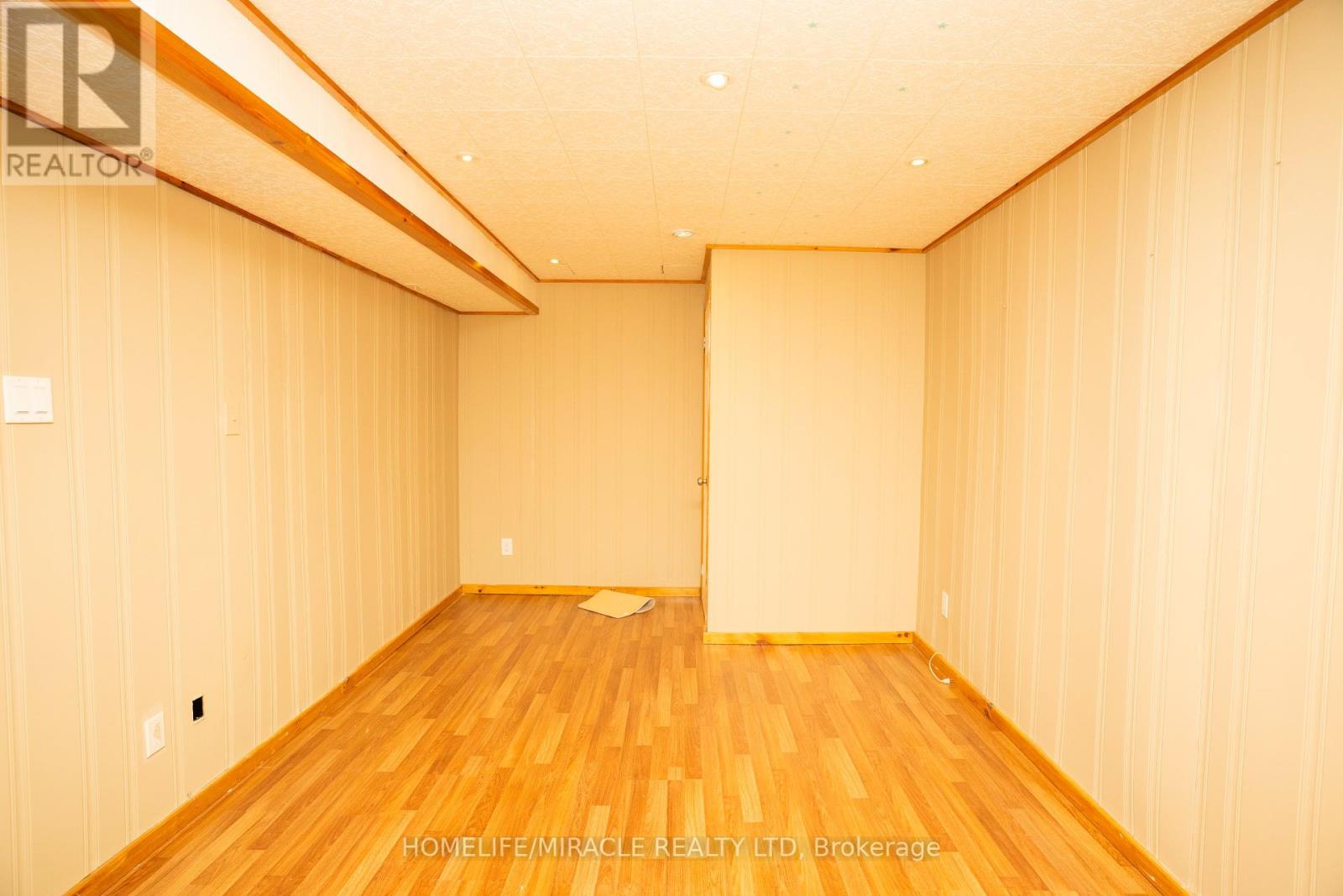 27 Killaloe Crescent, Halton Hills, Ontario  L7G 5N2 - Photo 45 - W12441720