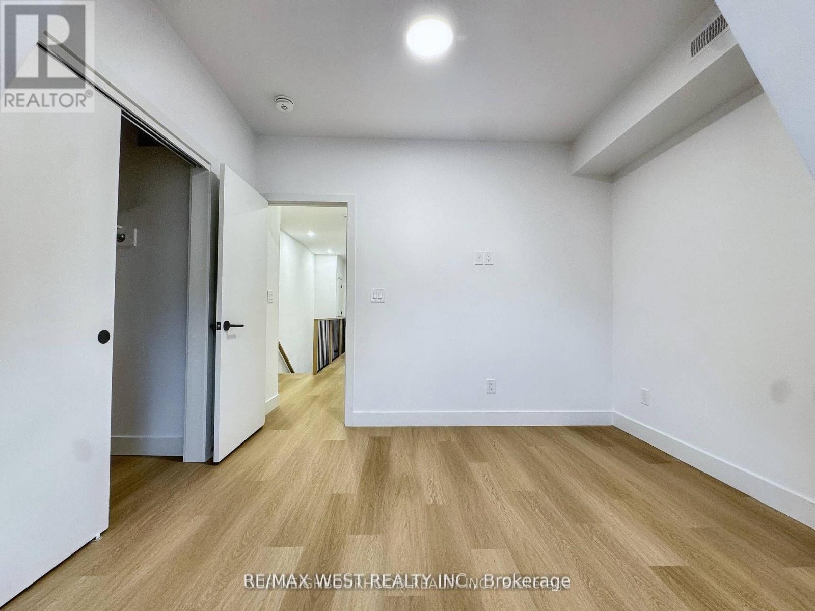 C - 47 Morningside Avenue, Toronto, Ontario  M6S 1C6 - Photo 13 - W12441721