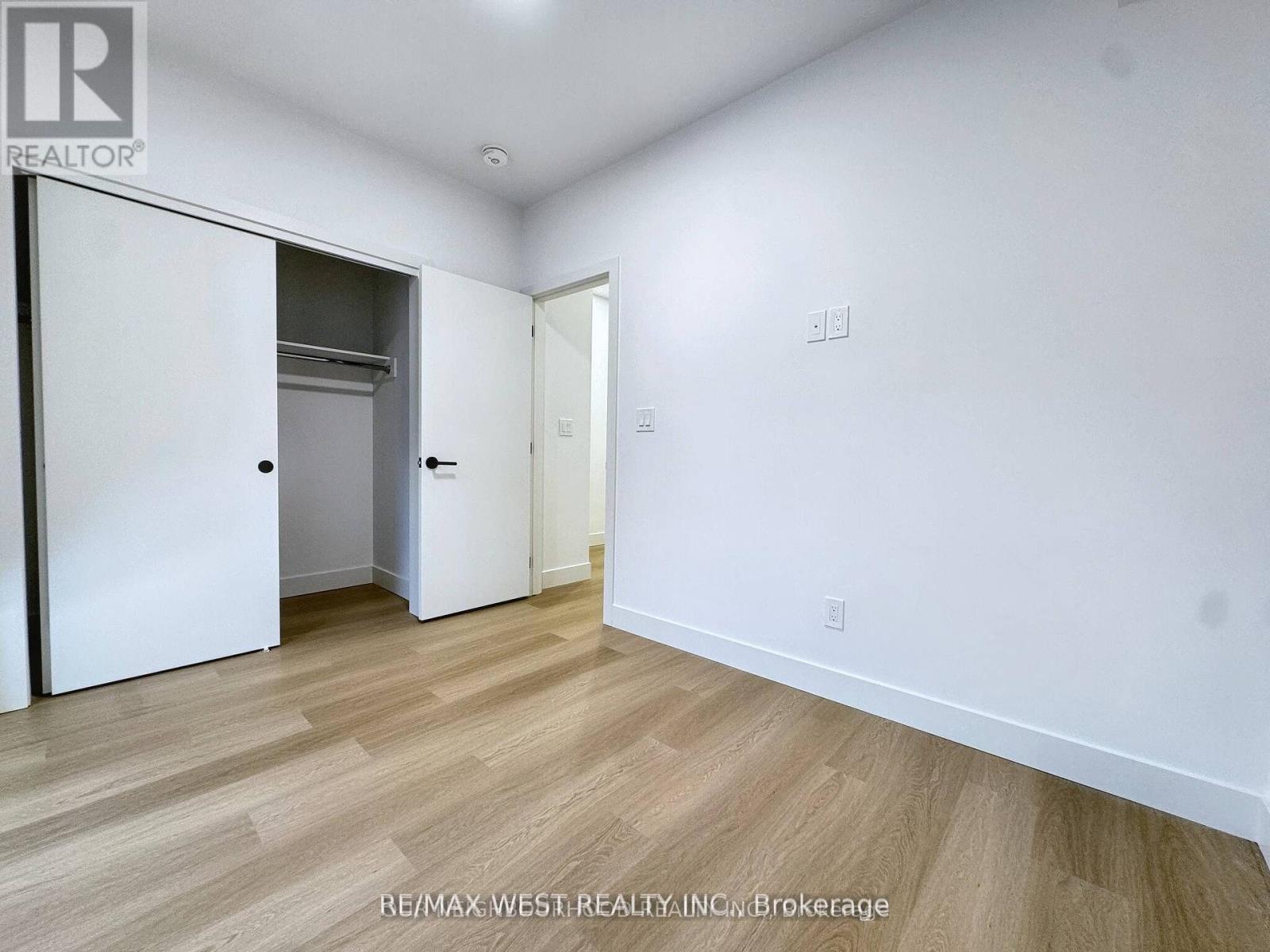 C - 47 Morningside Avenue, Toronto, Ontario  M6S 1C6 - Photo 14 - W12441721