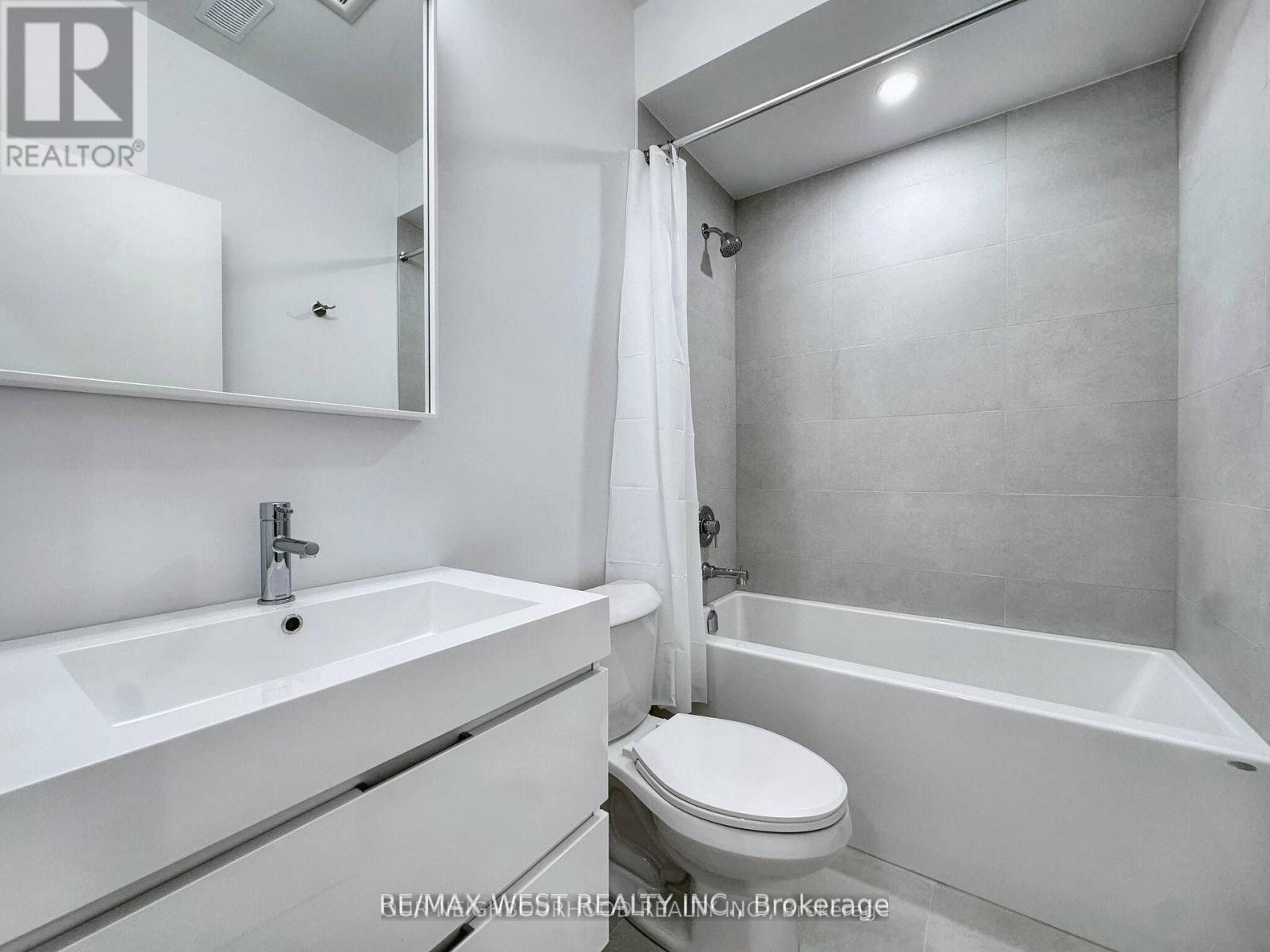 C - 47 Morningside Avenue, Toronto, Ontario  M6S 1C6 - Photo 18 - W12441721