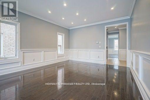69 Natronia Trail, Brampton, Ontario  L6P 3N8 - Photo 4 - W12441729
