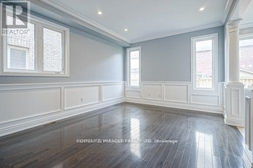 69 Natronia Trail, Brampton, Ontario  L6P 3N8 - Photo 5 - W12441729