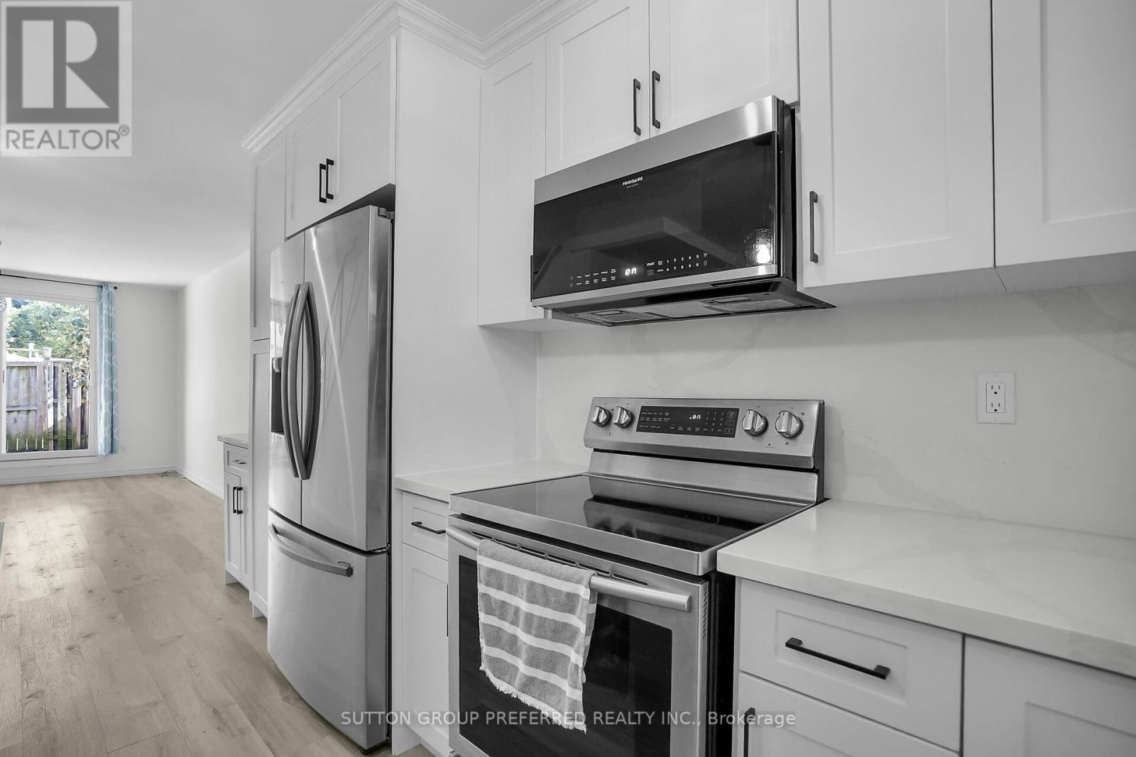 88 - 1919 Trafalgar Street, London East (East I), Ontario  N5V 1A1 - Photo 3 - X12441790