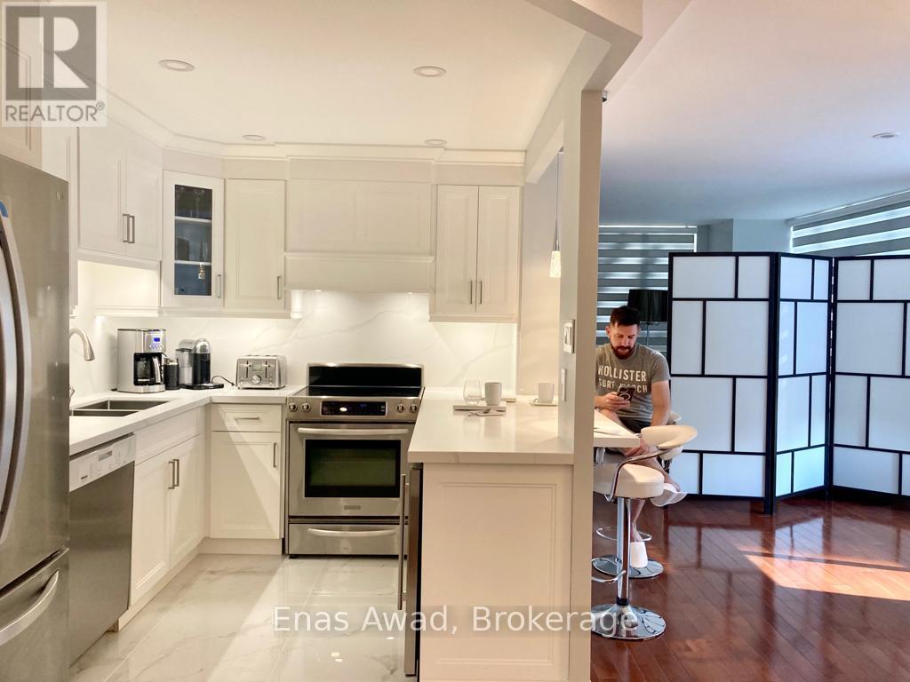 603 - 2287 Lake Shore Boulevard W, Toronto (Mimico), Ontario  M8V 3Y1 - Photo 3 - W12441702