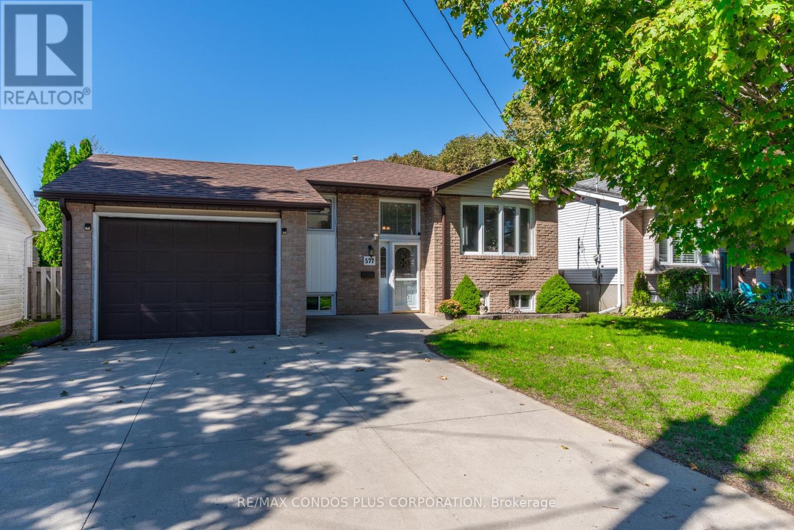 577 MACKECHNIE CRESCENT, Cobourg, Ontario
