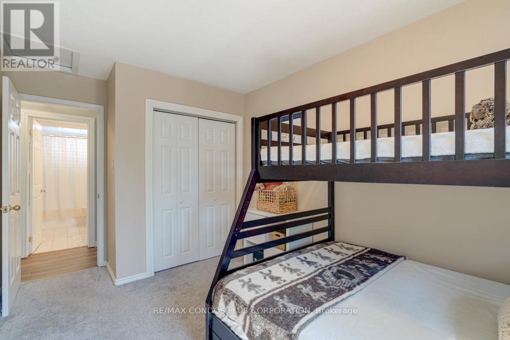 577 Mackechnie Crescent, Cobourg, Ontario  K9A 4Y1 - Photo 15 - X12441708