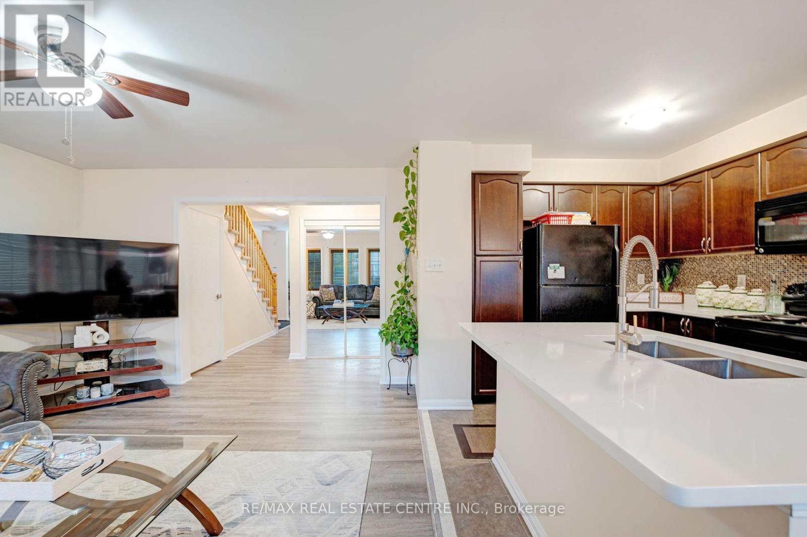 4 Owl Street, Cambridge, Ontario  N3C 0A9 - Photo 17 - X12441711