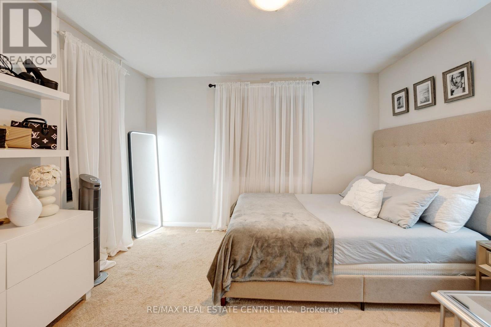4 Owl Street, Cambridge, Ontario  N3C 0A9 - Photo 40 - X12441711