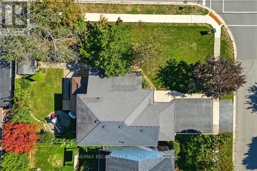 2 Caledonia Avenue, Haldimand, Ontario  N3W 2L1 - Photo 40 - X12441736