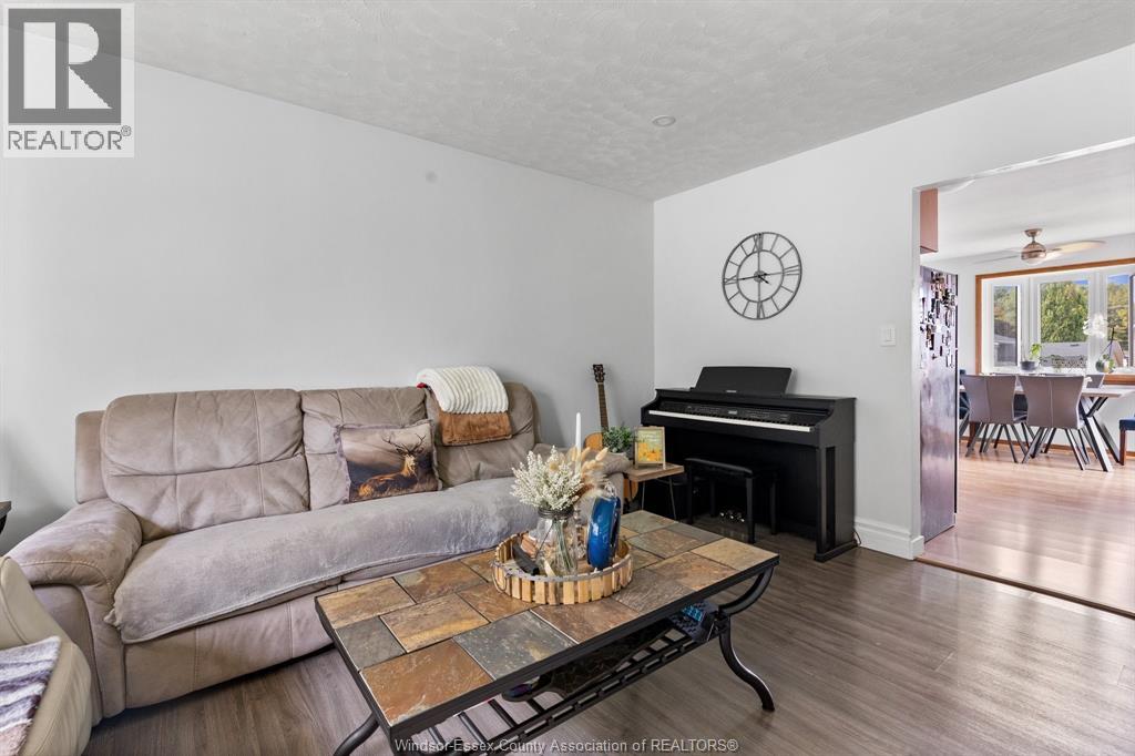6 Tennessee Crescent, Amherstburg, Ontario  N9V 3S7 - Photo 2 - 25023151