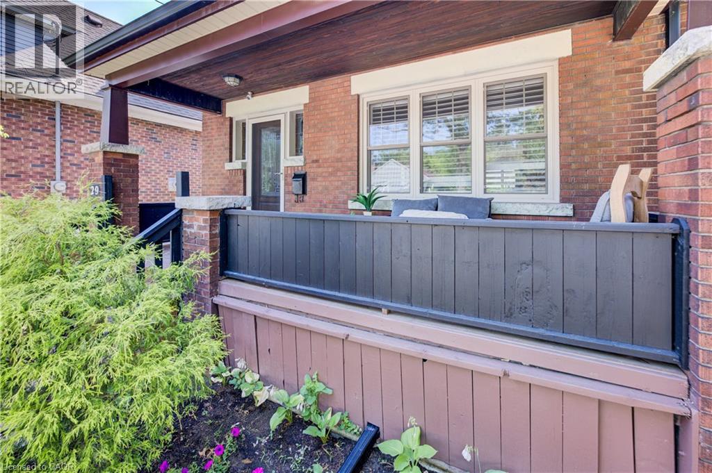 29 Linwood Avenue, Hamilton, Ontario  L8P 4P4 - Photo 3 - 40775871
