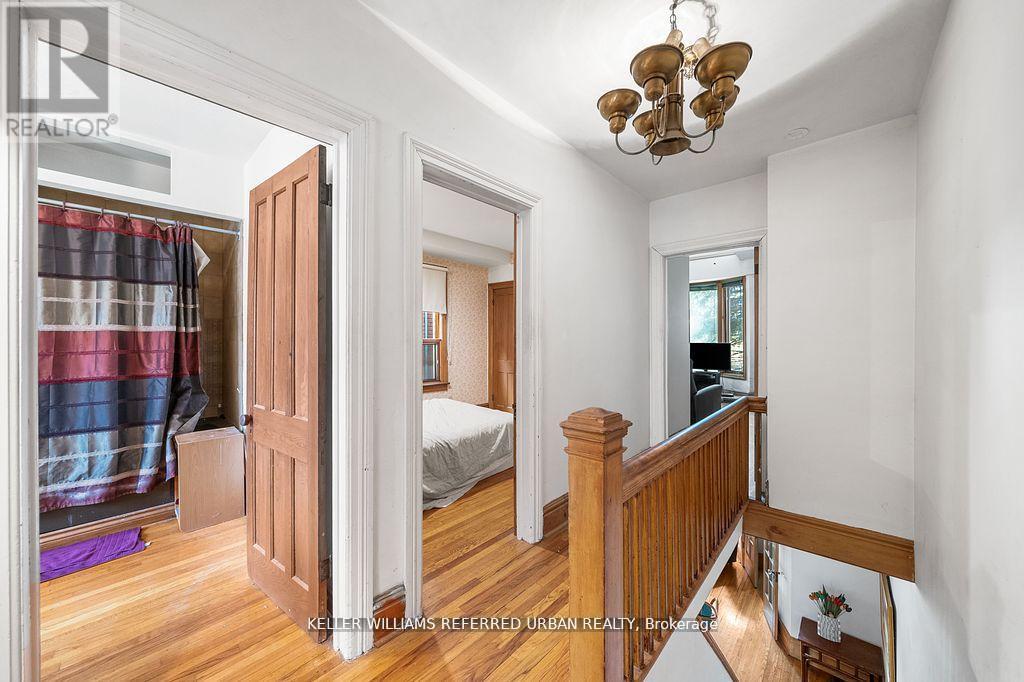 123 Gore Vale Avenue, Toronto (Trinity-Bellwoods), Ontario  M6J 2R5 - Photo 11 - C12441757