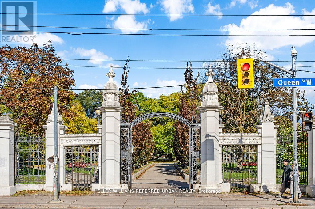 123 Gore Vale Avenue, Toronto (Trinity-Bellwoods), Ontario  M6J 2R5 - Photo 30 - C12441757