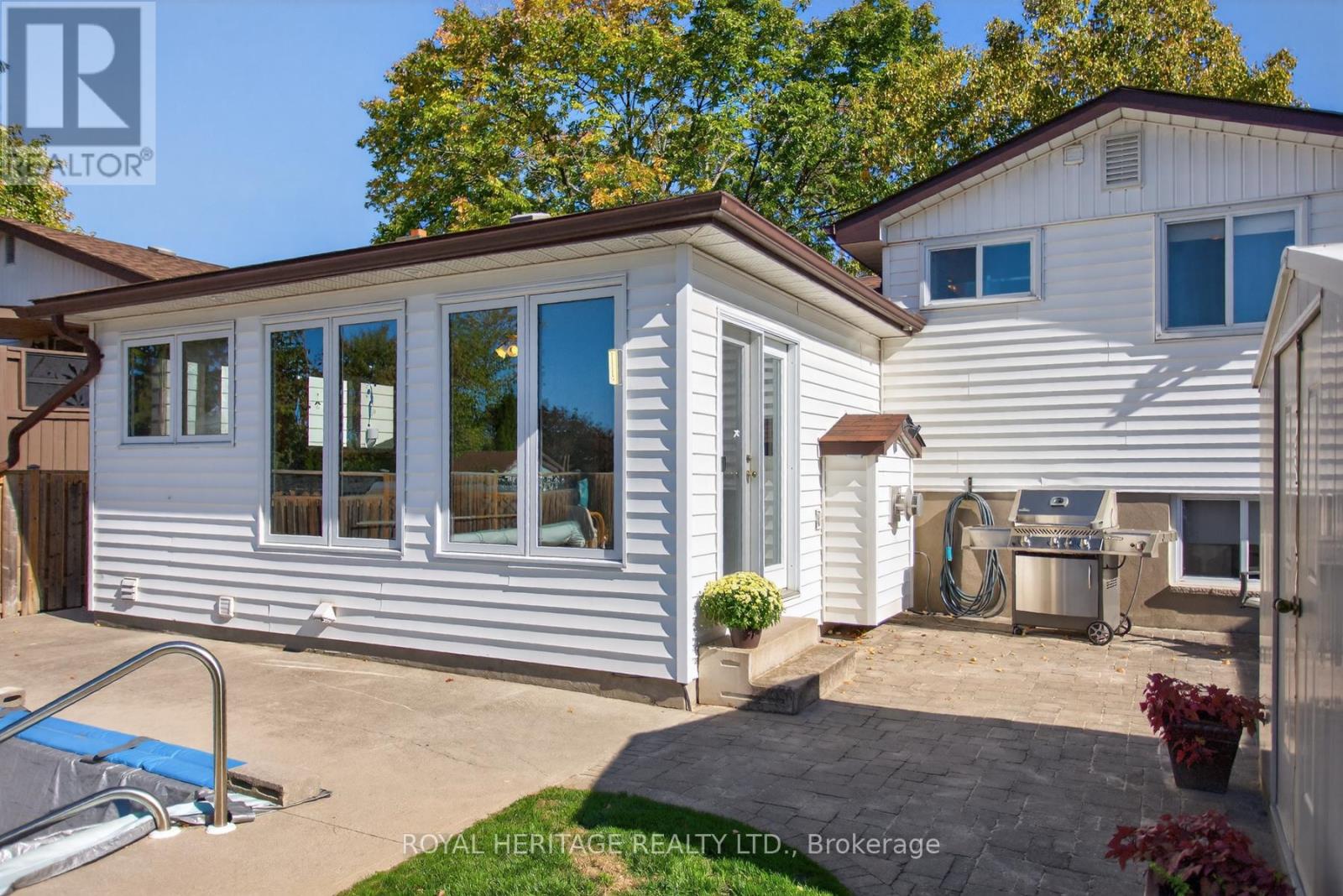 29 Rideau Crescent, Peterborough (Ashburnham Ward 4), Ontario  K9J 1G7 - Photo 41 - X12440822