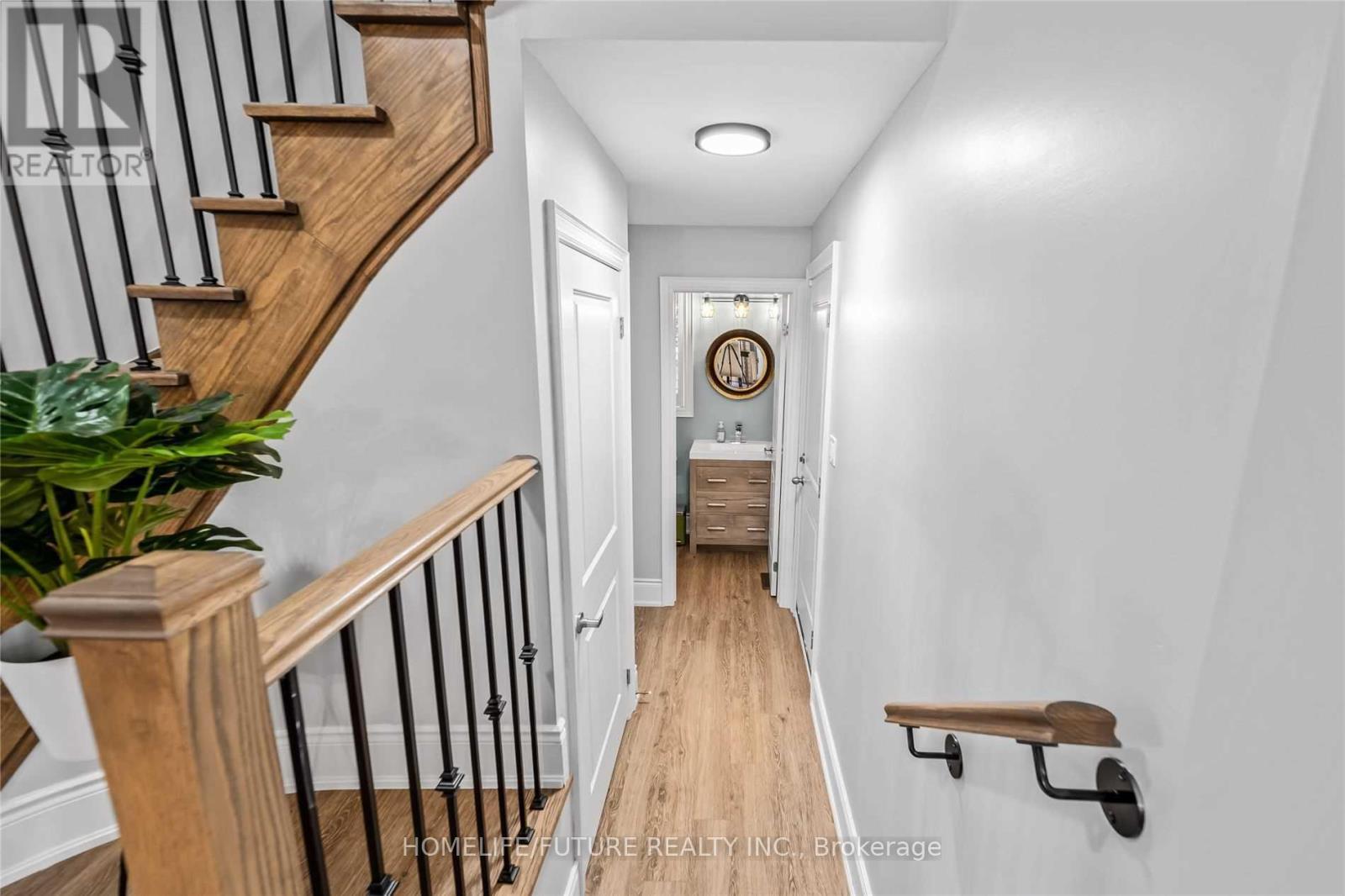 238 Lyle Drive, Clarington (Bowmanville), Ontario  L1C 0V6 - Photo 8 - E12441738