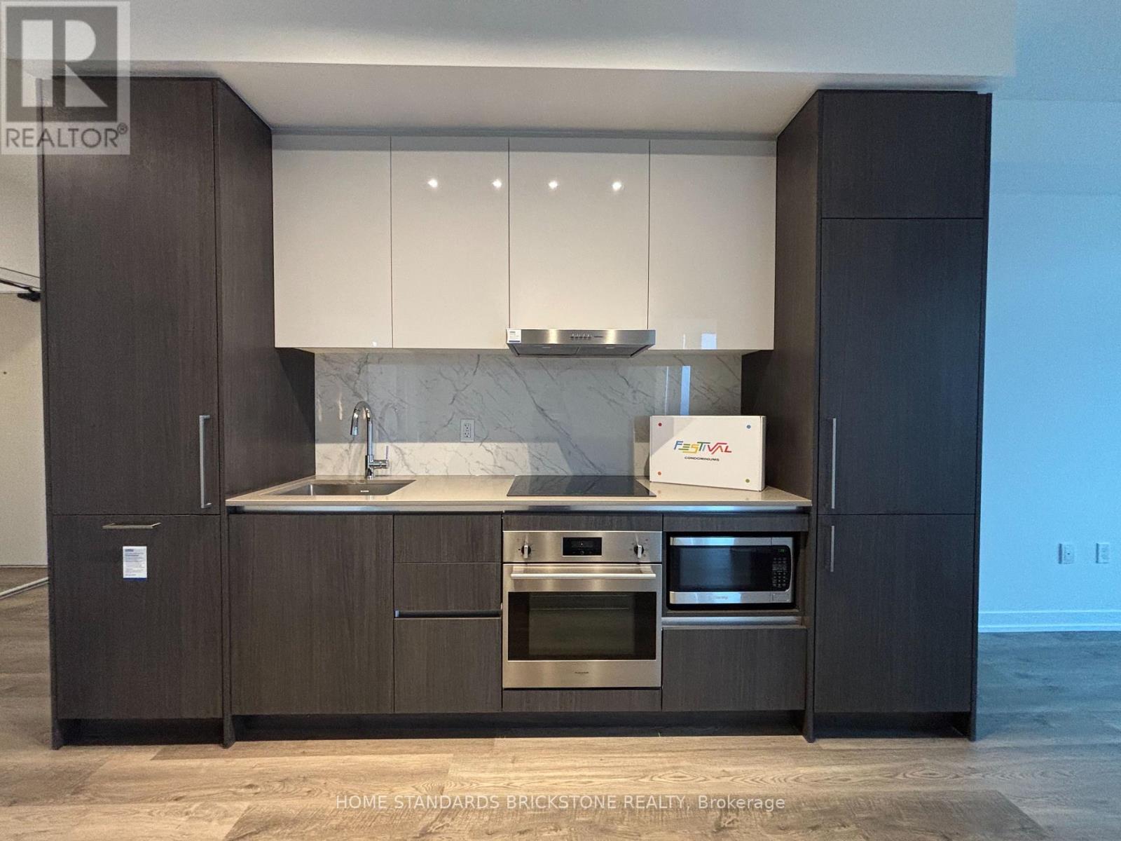 4506 - 195 COMMERCE STREET, Vaughan, Ontario