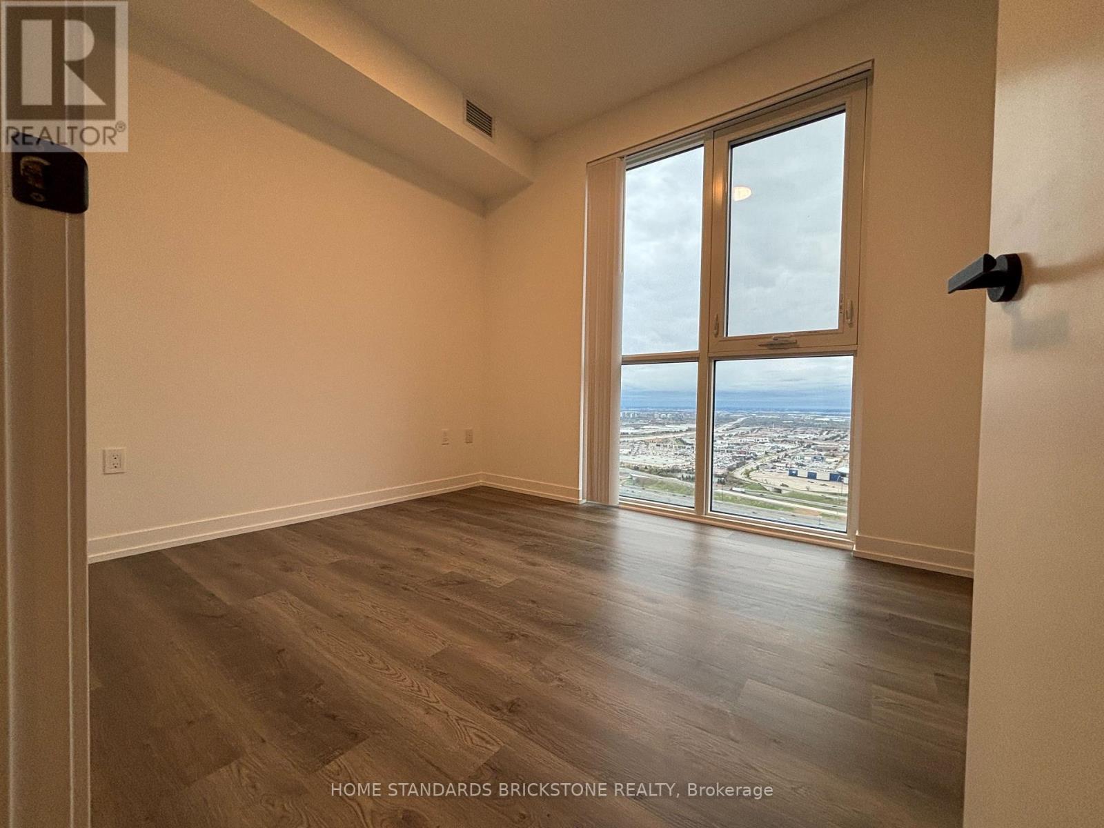 4506 - 195 Commerce Street, Vaughan, Ontario  L4K 0P9 - Photo 10 - N12441745