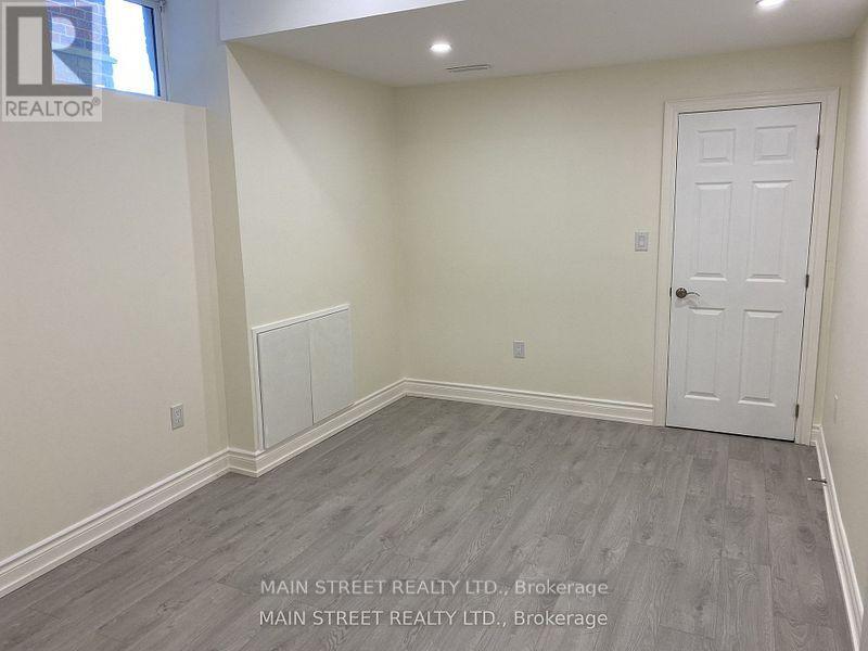 50 Sharonview Crescent, East Gwillimbury, Ontario  L0G 1V0 - Photo 16 - N12441765