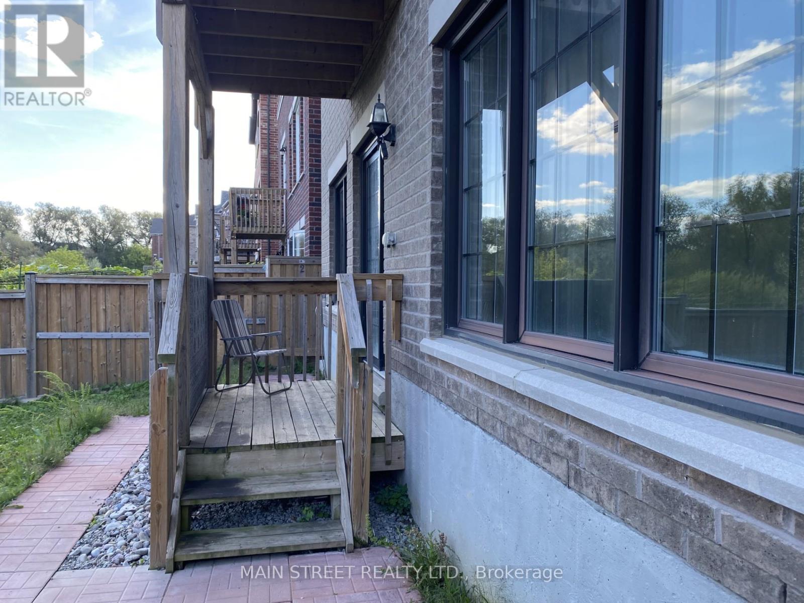 50 Sharonview Crescent, East Gwillimbury, Ontario  L0G 1V0 - Photo 30 - N12441765