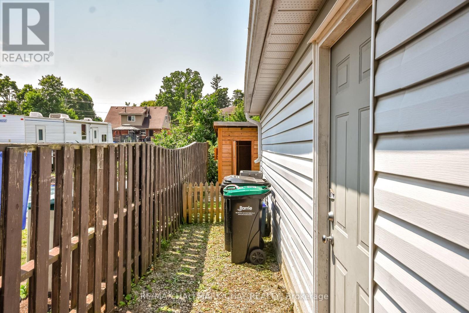 50 Newton Street, Barrie (Wellington), Ontario  L4M 3N5 - Photo 36 - S12441743