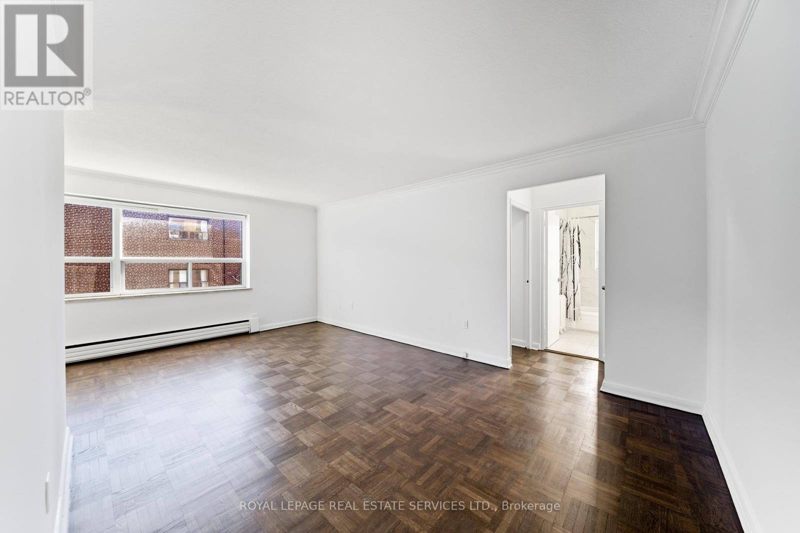 207 - 167 Stephen Drive, Toronto, Ontario  M8Y 3N5 - Photo 12 - W12441758