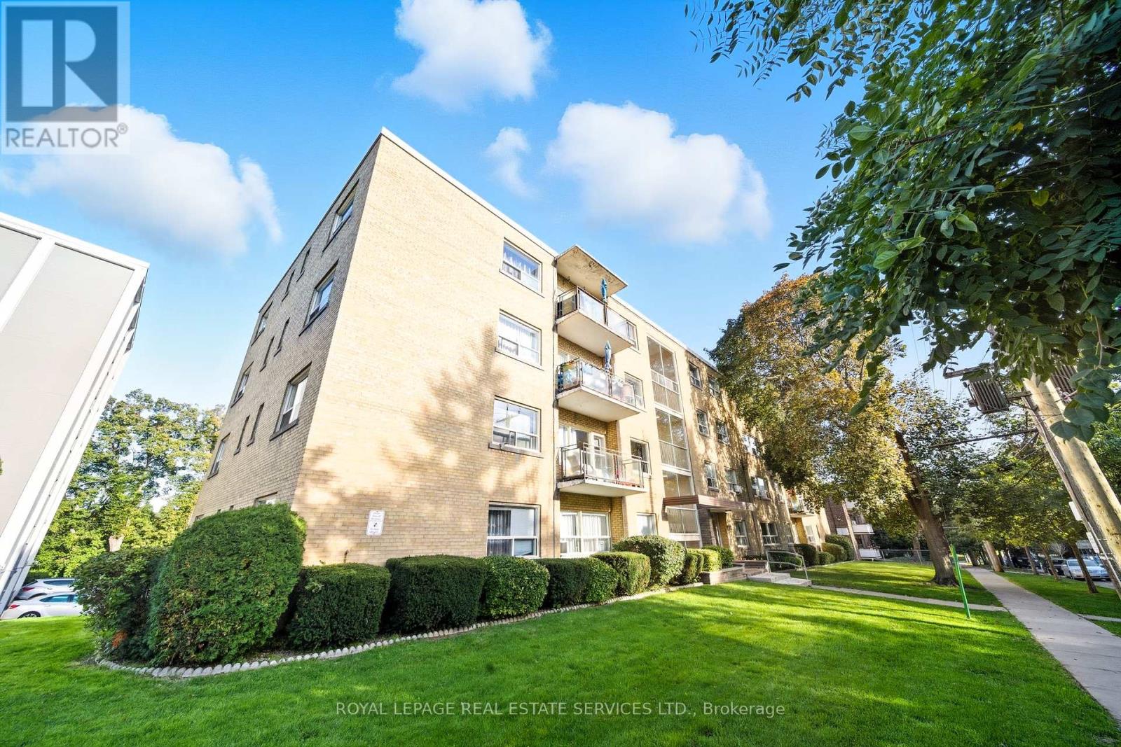 207 - 167 Stephen Drive, Toronto, Ontario  M8Y 3N5 - Photo 17 - W12441758