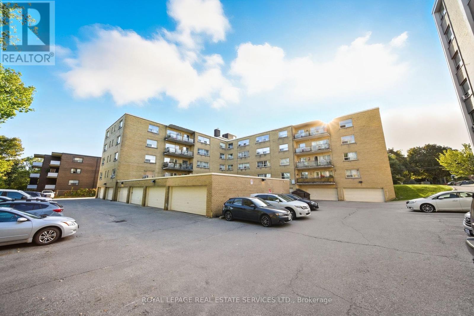 207 - 167 Stephen Drive, Toronto, Ontario  M8Y 3N5 - Photo 18 - W12441758