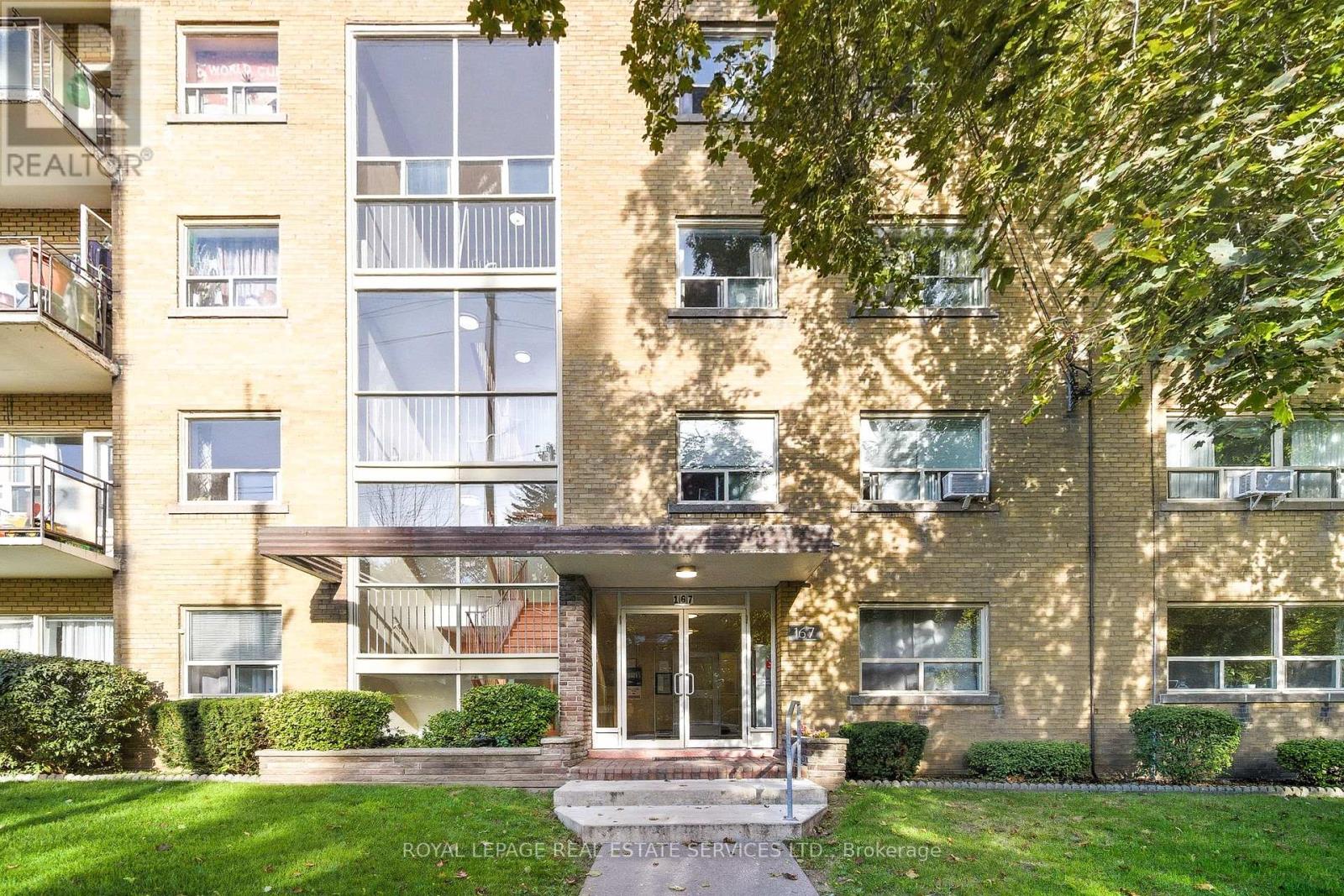 207 - 167 Stephen Drive, Toronto, Ontario  M8Y 3N5 - Photo 2 - W12441758