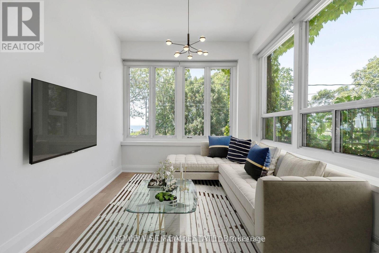 1 - 1542 King Street W, Toronto, Ontario  M6K 1J6 - Photo 2 - W12441789