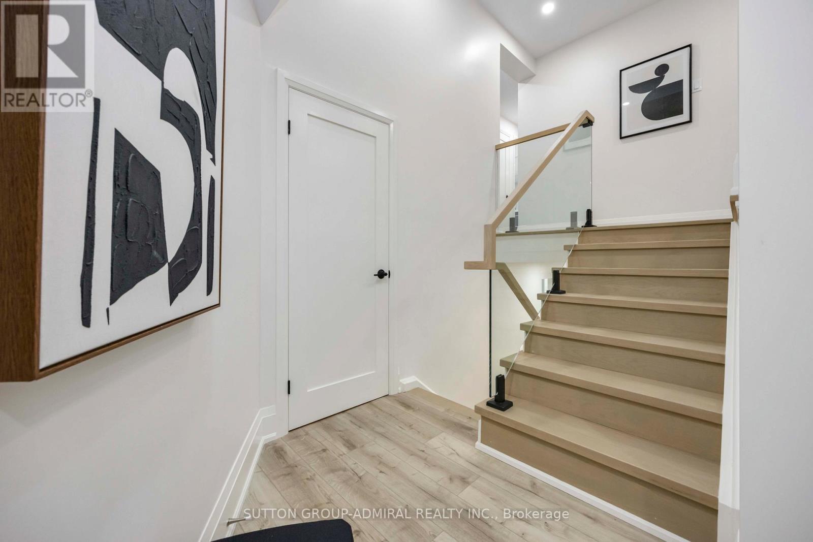 G7 - 296 Mill Road, Toronto, Ontario  M9C 4X8 - Photo 5 - W12441803
