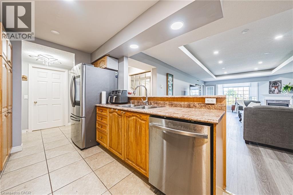 990 Golf Links Road Unit# 308, Ancaster, Ontario  L9K 1J8 - Photo 10 - 40776025