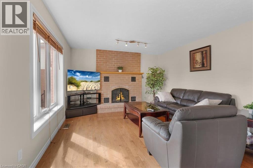 44 Tami Court, Kitchener, Ontario  N2B 3V2 - Photo 13 - 40773499