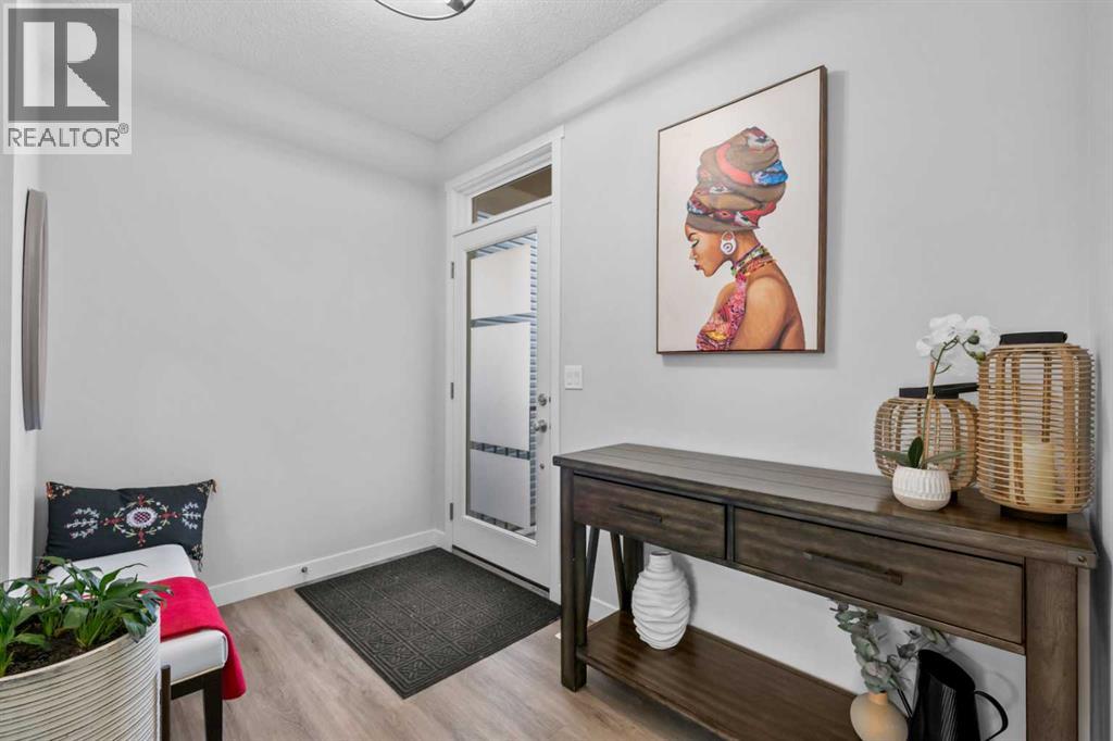 69 Belmont Terrace Sw, Calgary, Alberta  T2X 4H5 - Photo 2 - A2251891